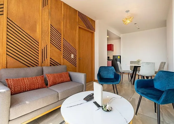 Wondrous 2bed/2bath